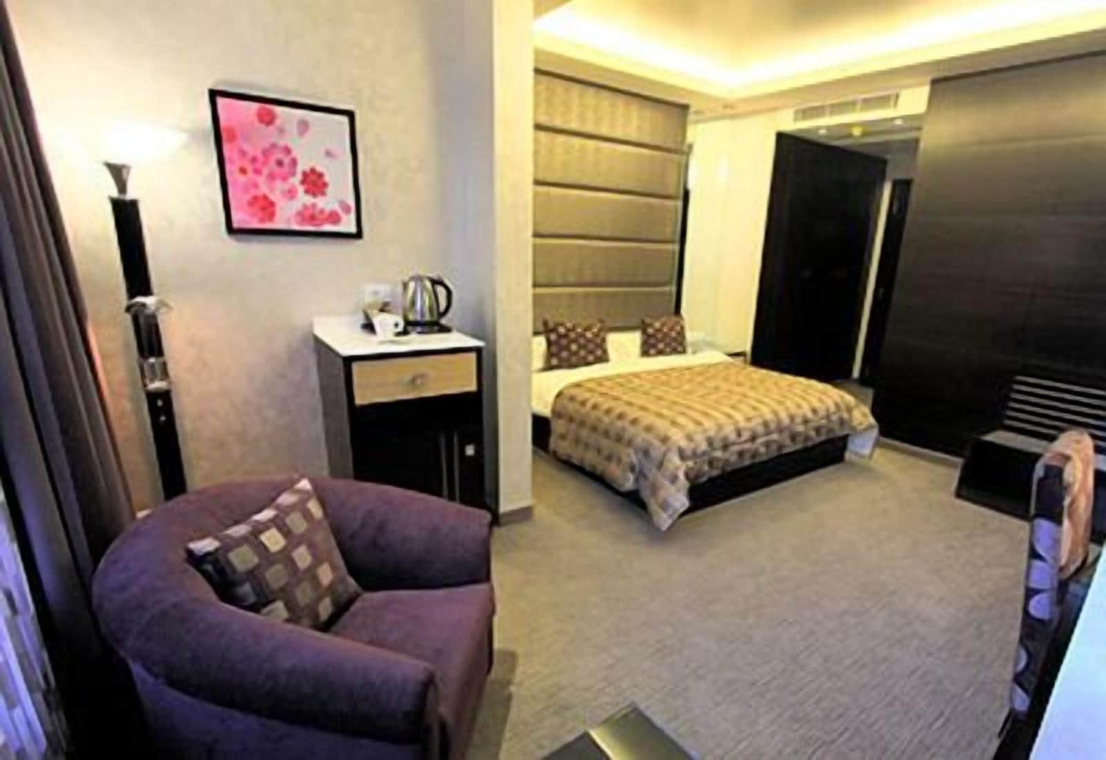 Elite & 4* Beirut