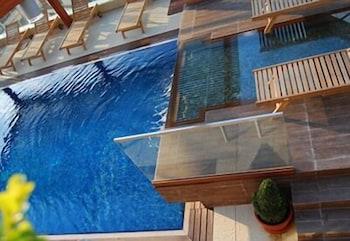Elite & Hotel 4*