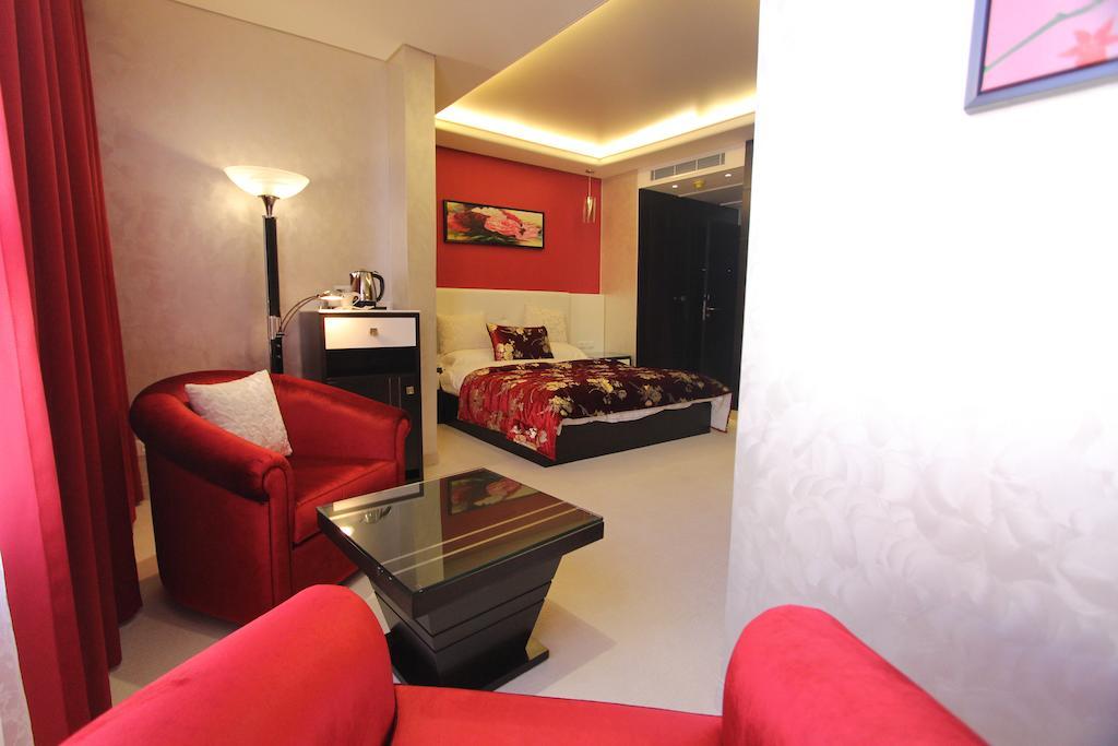 Hotel Elite & Beirut