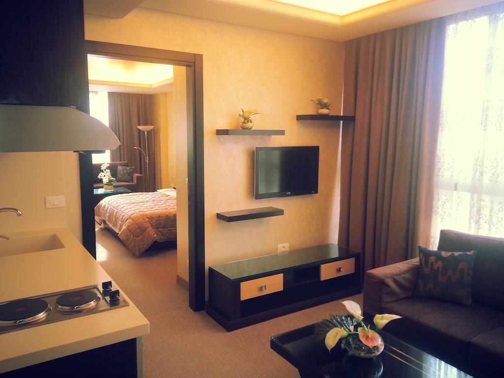Hotel Elite &